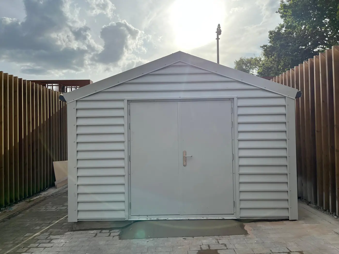Completed clad workshop with double doors